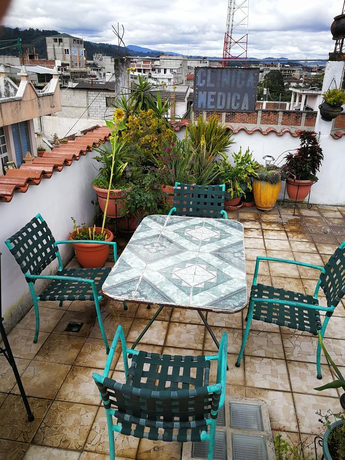 Hotel Chalet تشيتشيكاستينانغو المظهر الخارجي الصورة