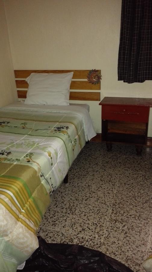 Hotel Chalet تشيتشيكاستينانغو المظهر الخارجي الصورة