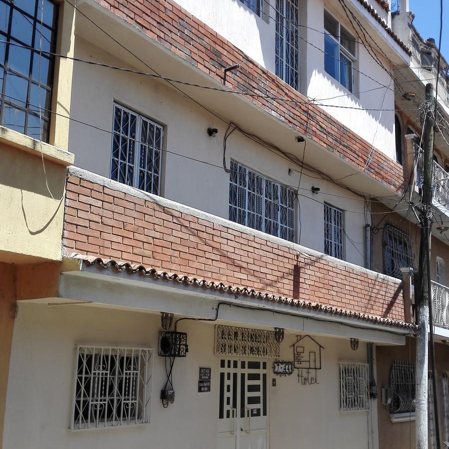 Hotel Chalet تشيتشيكاستينانغو المظهر الخارجي الصورة